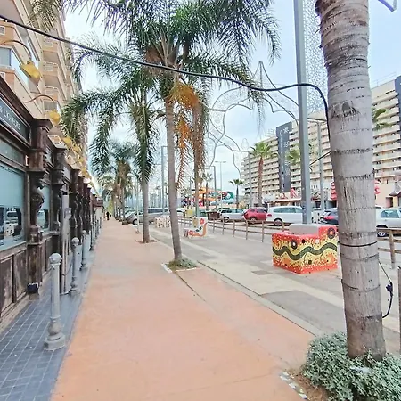 Ayf Terraza Con Vistas A Las Carrozas Magic World Apartment *